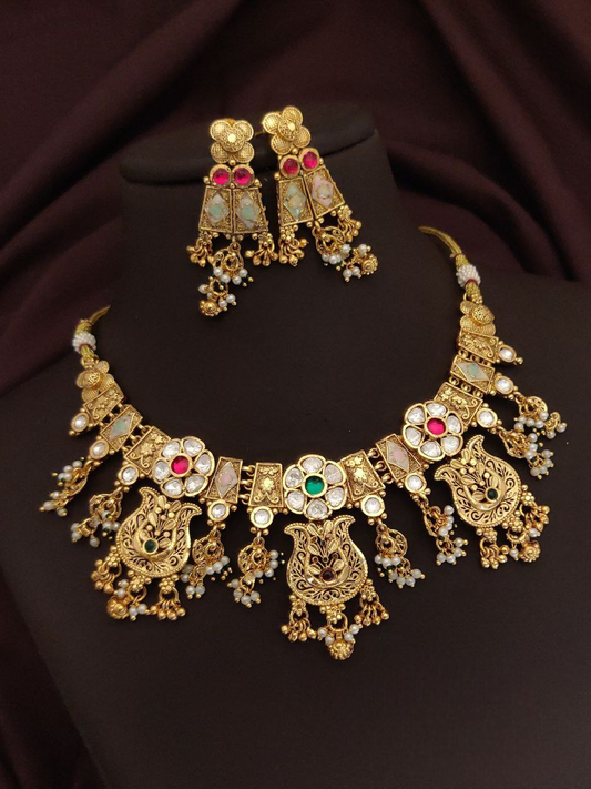 Royal Elegance Necklace Set