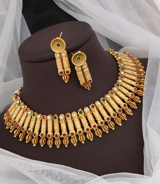 Traditional Gold-Plated Necklace Set