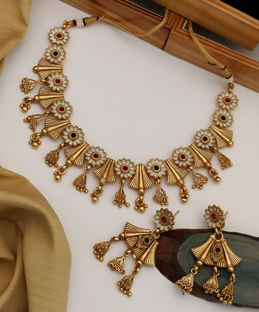 Intricate Indian Necklace with Earrings